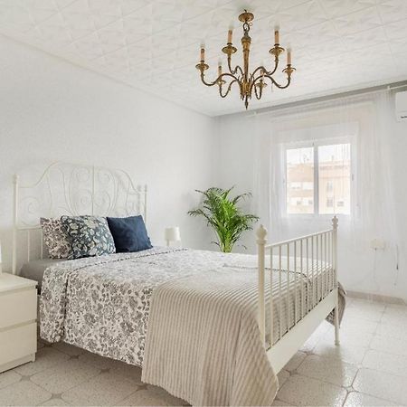 Holiday&Vacations Apartment On The Beach Valencia Eksteriør bilde