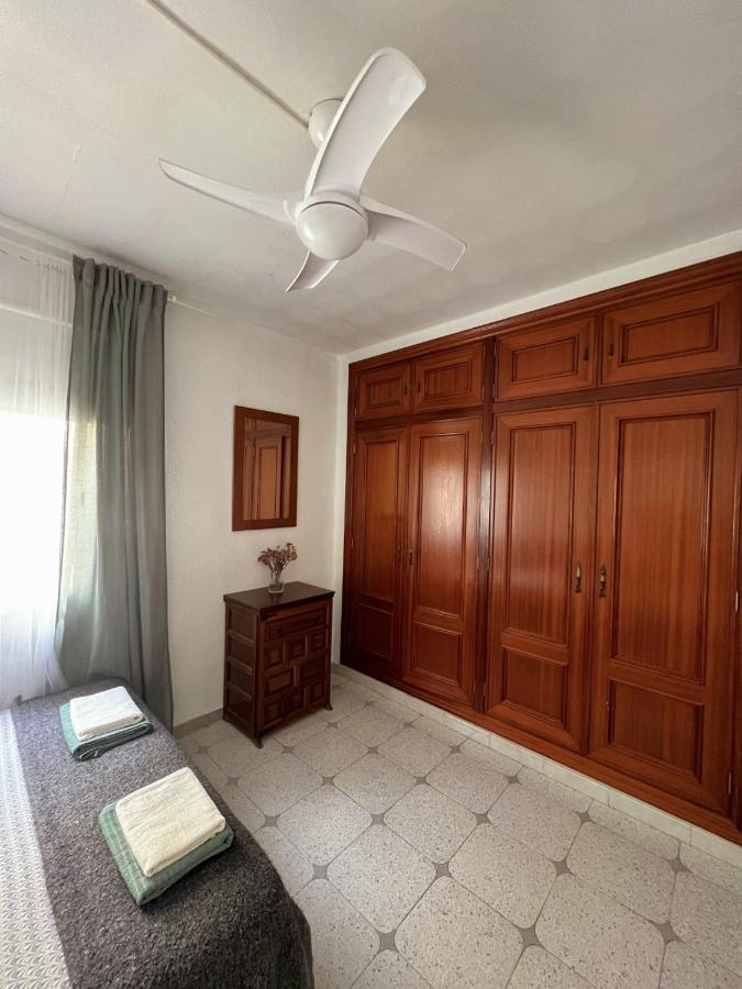 Holiday&Vacations Apartment On The Beach Valencia Eksteriør bilde