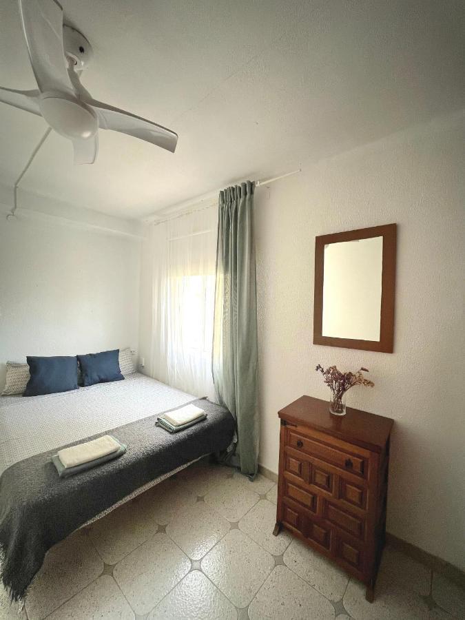 Holiday&Vacations Apartment On The Beach Valencia Eksteriør bilde